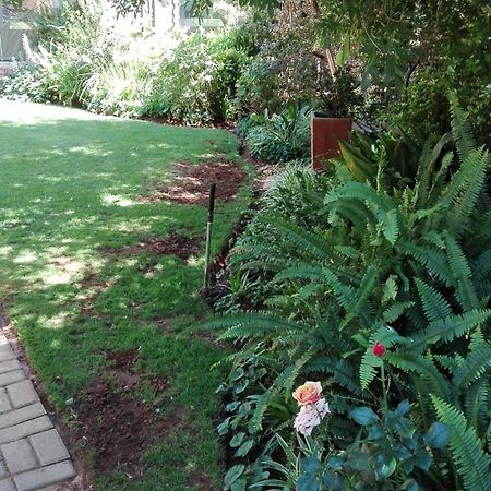 Ukarimu Guest House 克莱克斯多普 外观 照片